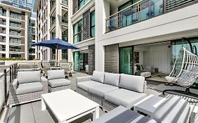 Ultimate Outdoor-Living Urban Getaway! 1 Carpark